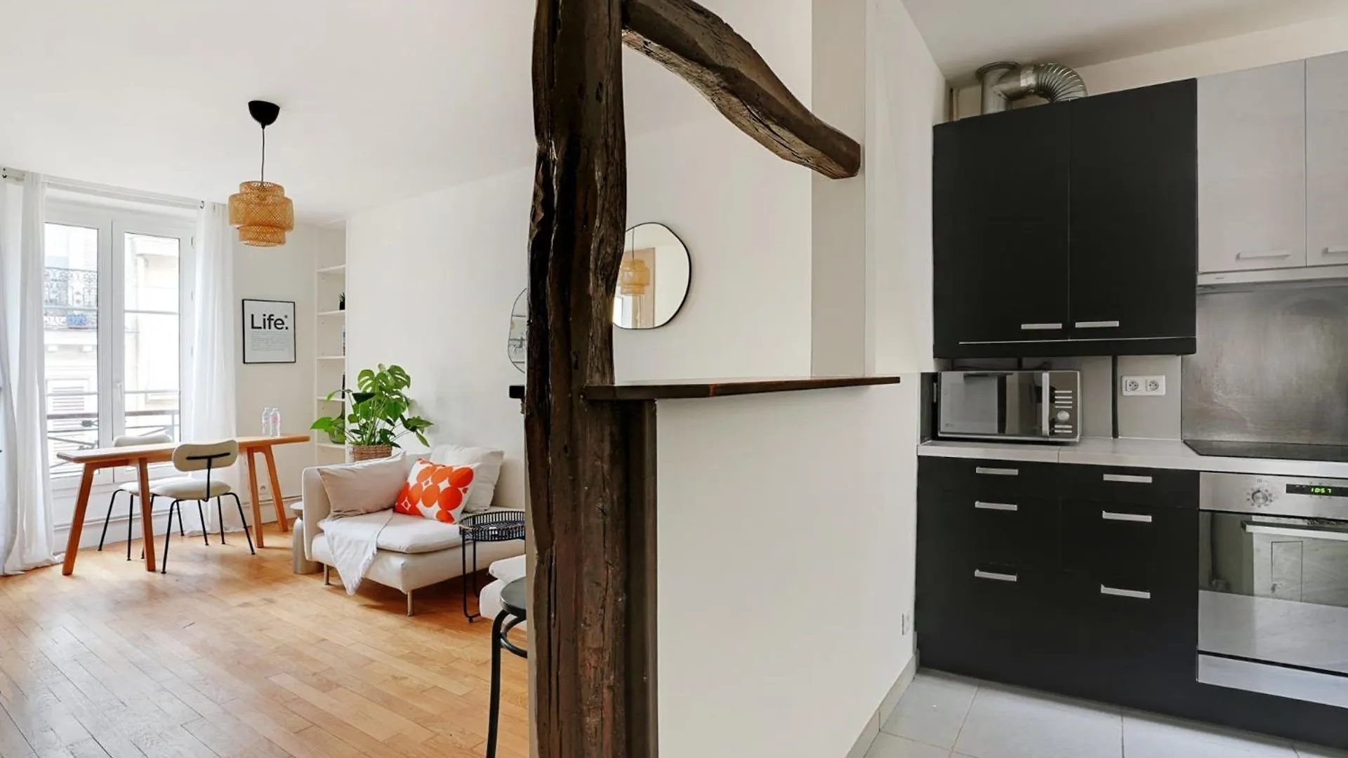 Apartment Charmant 2P A Paris, Rue Rodier - Proche De L'Opera Garnier France